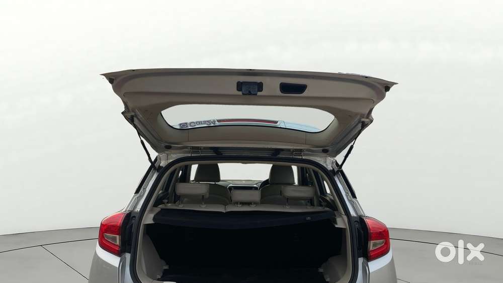 Mahindra Xuv300 W8 Option, 2020, Petrol