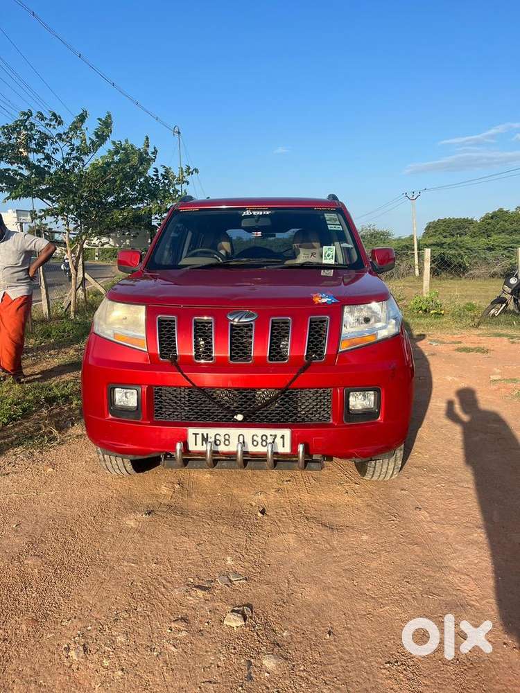 Mahindra Tuv 300 2015 Diesel Well Maintained