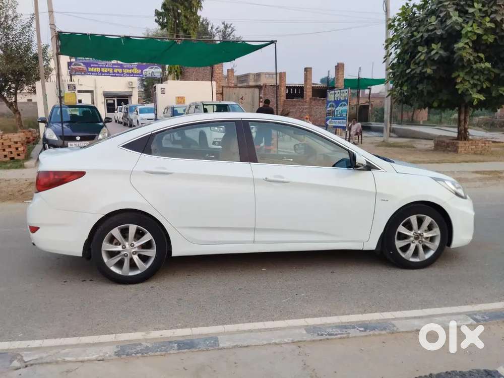 Hyundai Verna 2012 Diesel Sx Manual
