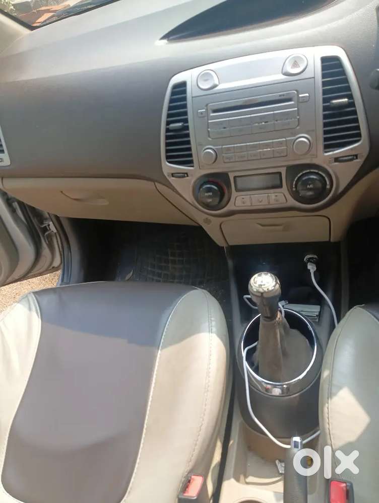 Hyundai I20 2011 Petrol Well Maintained