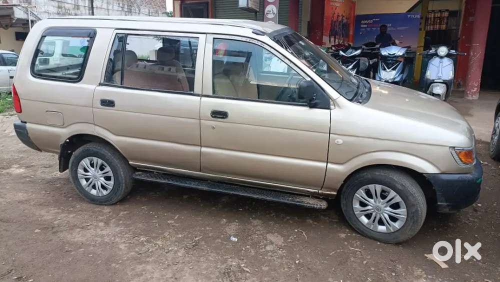 Chevrolet Tavera Ls B2 2016