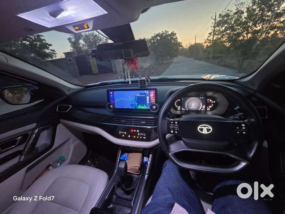 Safari Smart (o) Without Sunroof 2024