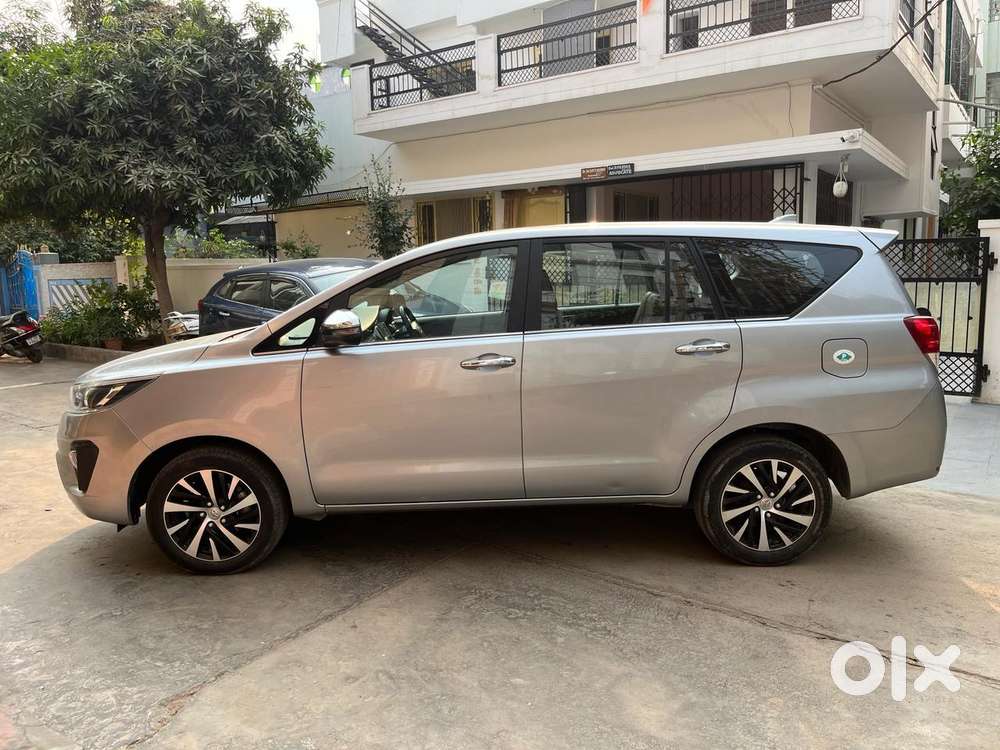 Toyota Innova Crysta [2020-ongoing] 2.7 Zx At 7 Str, 2022, Petrol