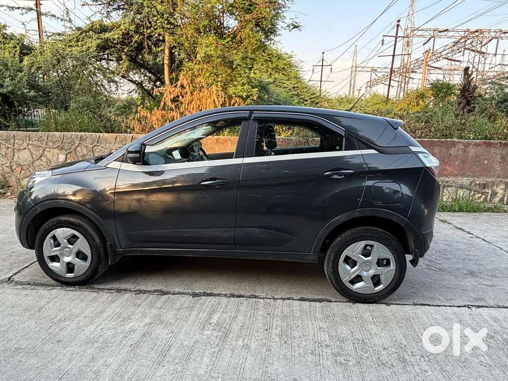 Tata Nexon 1.2 Revotron Xm (s), 2018, Diesel