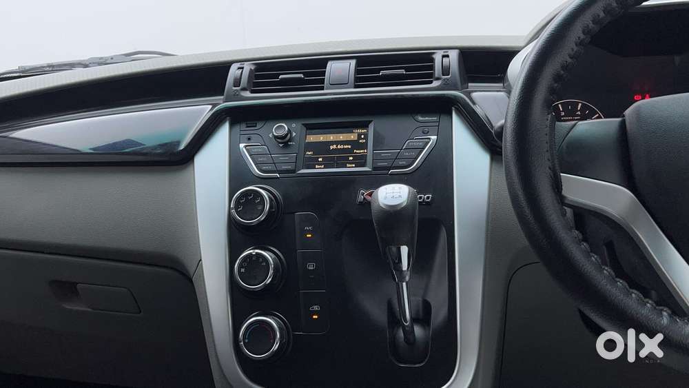 Mahindra Kuv 100 2016-2017 Mfalcon G80 K6, 2017, Petrol