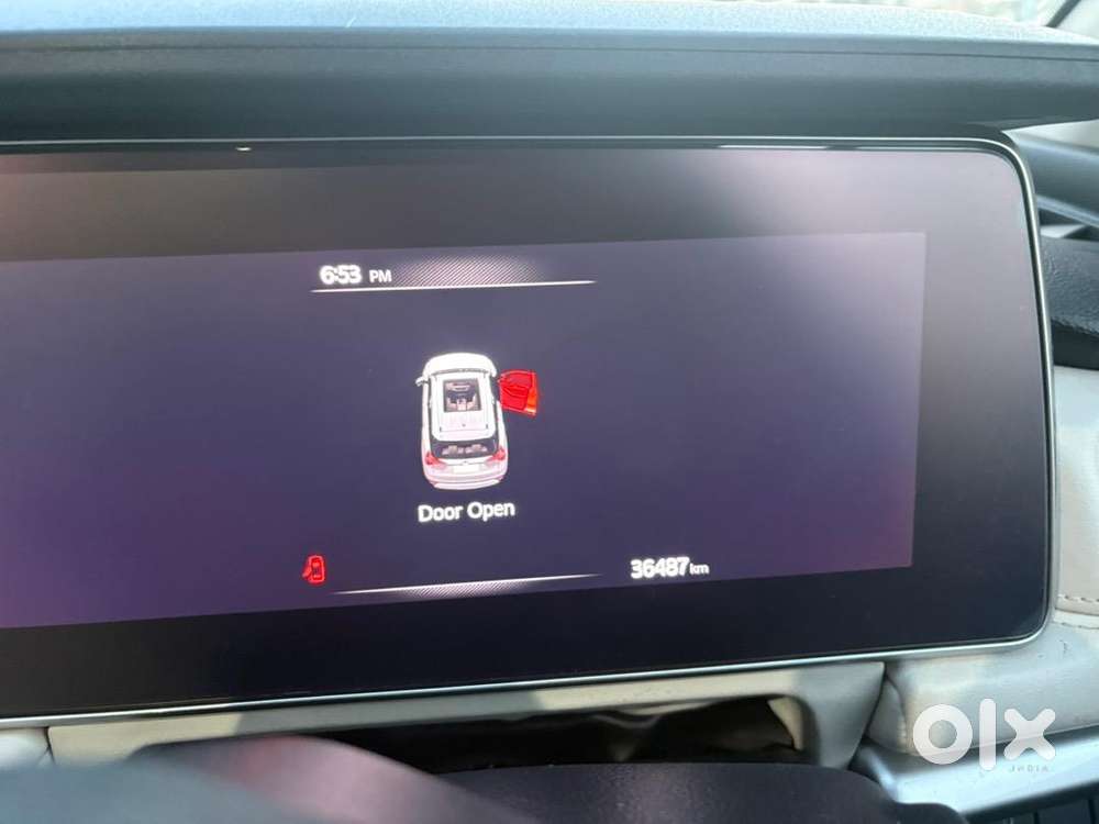 Ax7 Petrol Automatic Adas Level 2
