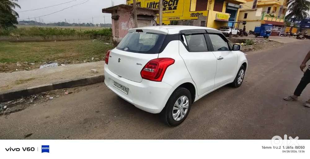 Maruti Suzuki Swift 2023 Petrol 33000 Km Driven