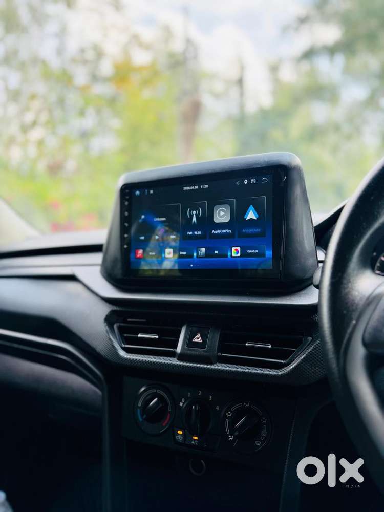 Maruti Suzuki Brezza 1.5 Lxi Smart Hybrid, 2025, Petrol