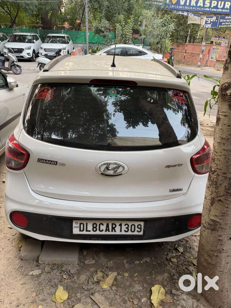 Hyundai Grand I10 At Sportz, 2017, Petrol