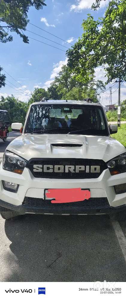 Mahindra Scorpio S6 Plus 2016