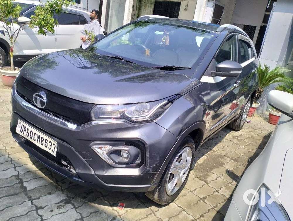Tata Nexon 1.2 Revotron Xm (s), 2023, Petrol