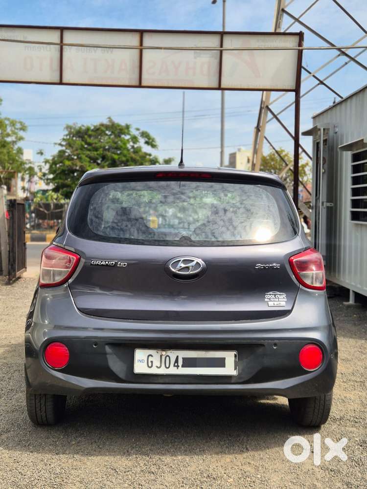 Hyundai Grand I10 Sportz 1.2 Kappa Vtvt, 2017, Cng & Hybrids