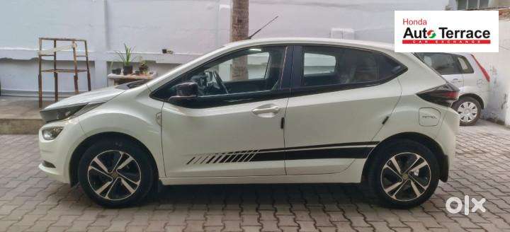 Tata Altroz Xz, 2020, Petrol
