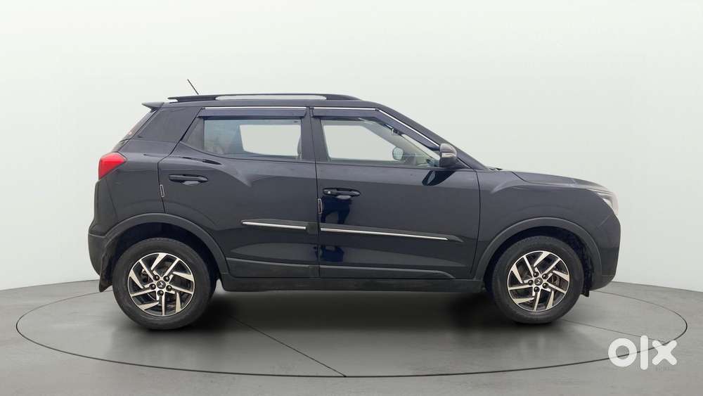Mahindra Xuv300 W8 Option, 2022, Petrol