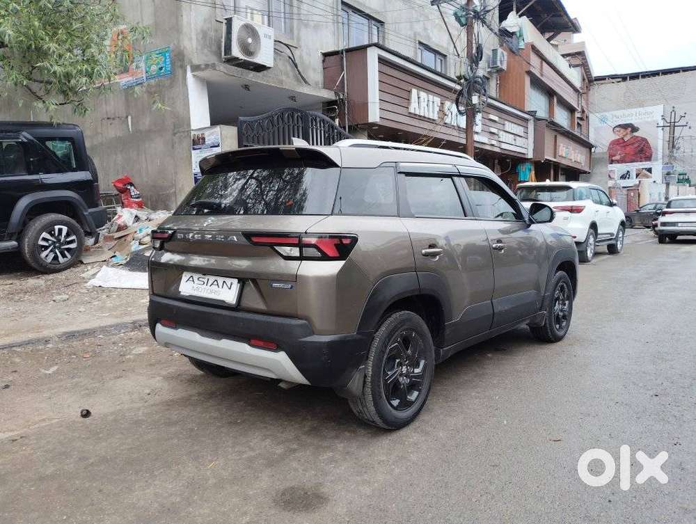 Maruti Suzuki Brezza 1.5 Zxi Plus Smart Hybrid, 2024, Petrol