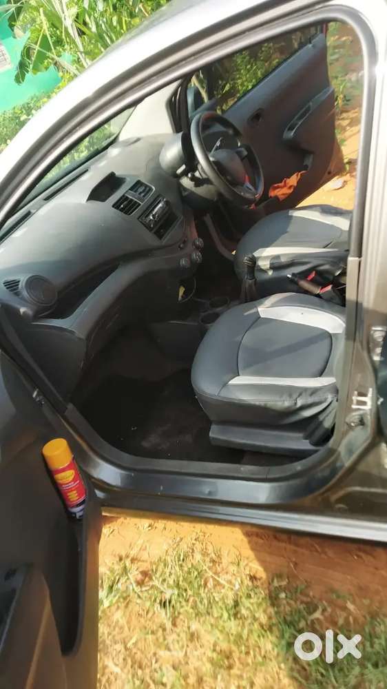 Chevrolet Beat 2012 Petrol