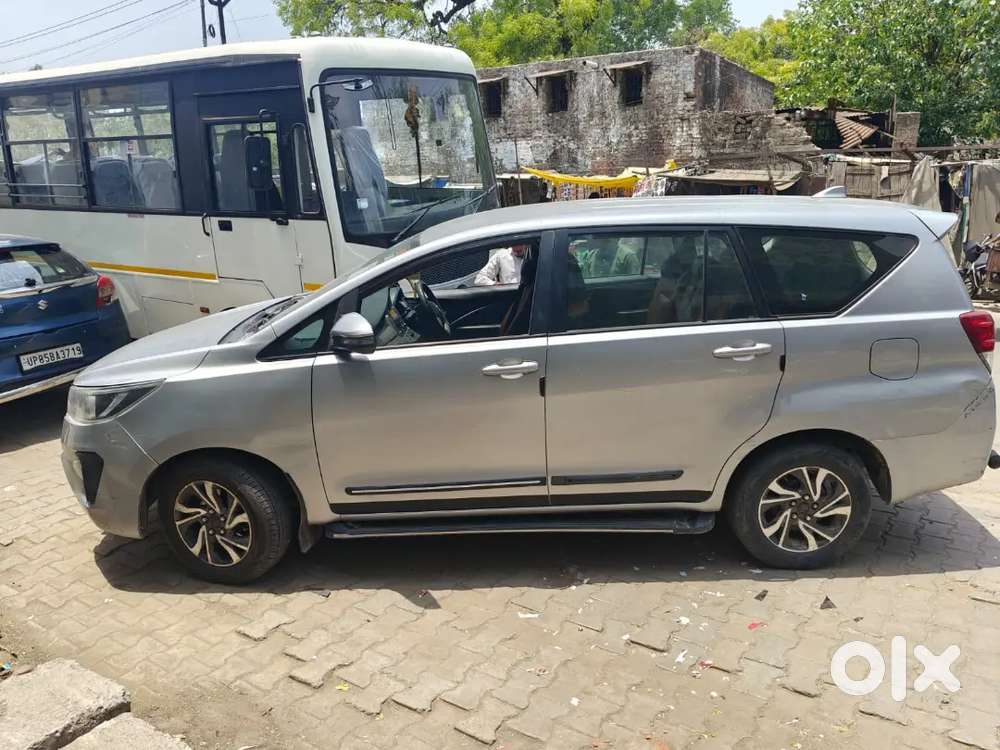 Toyota Innova Crysta 2021