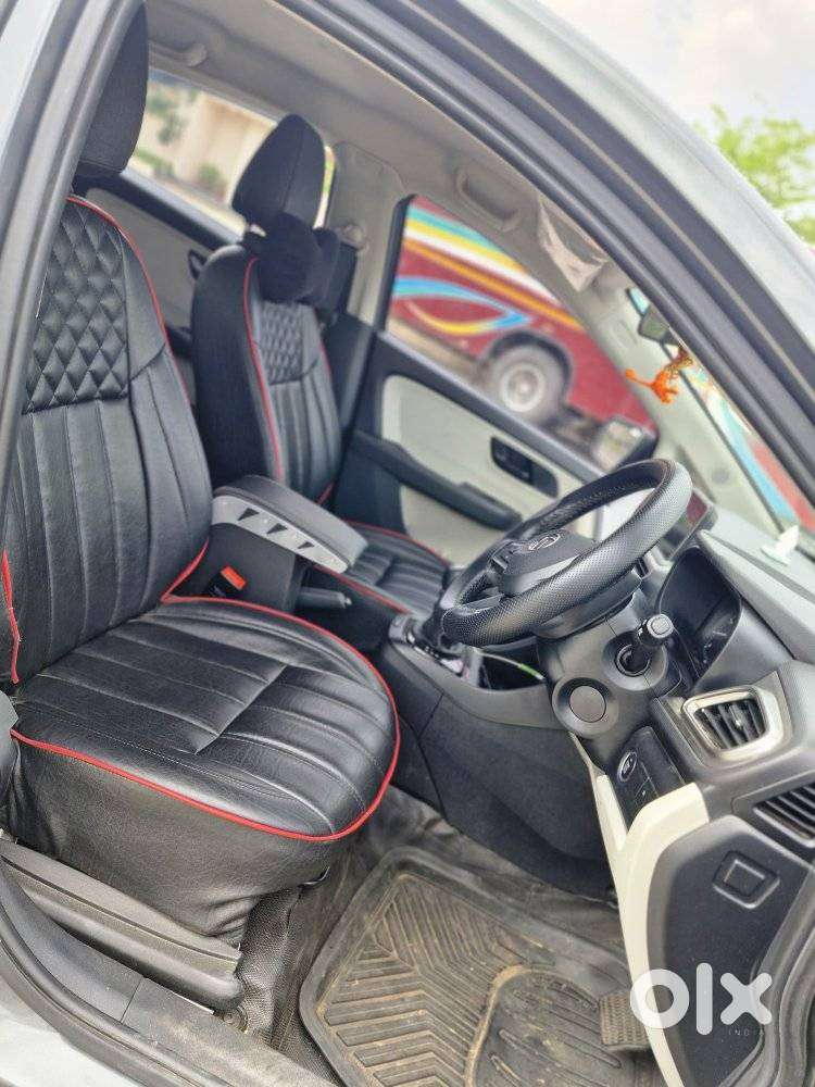 Tata Altroz Xta Petrol, 2025, Petrol