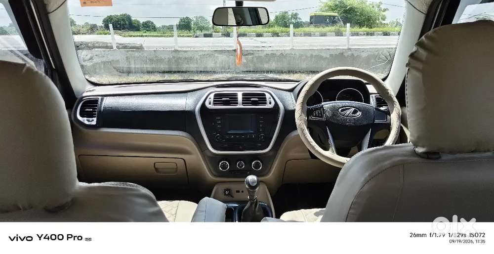 Mahindra Tuv 300 2016 October
