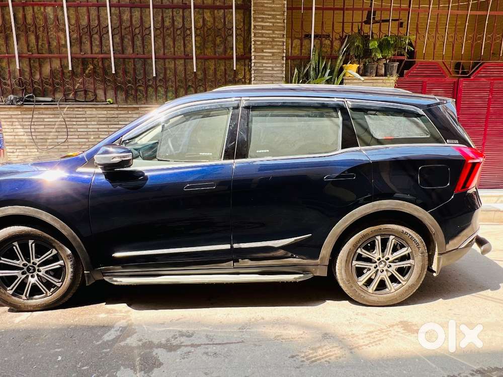 Xuv700 Midnight Black Beauty