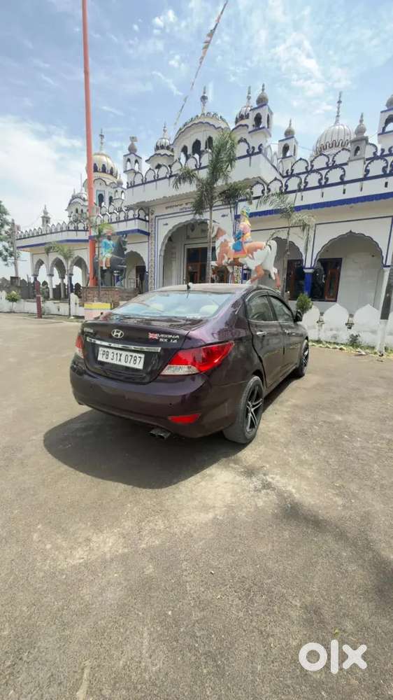 Verna Top Model 2012 Push Button Start ( 6 Airbag )