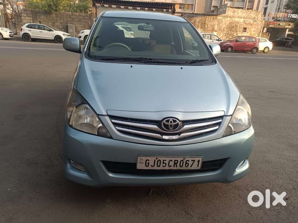 Toyota Innova 2.5 G4 Diesel 8-seater, 2011, Diesel