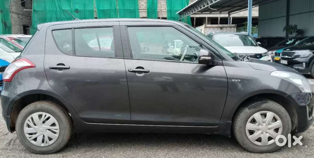 Maruti Suzuki Swift Vxi, 2017, Petrol
