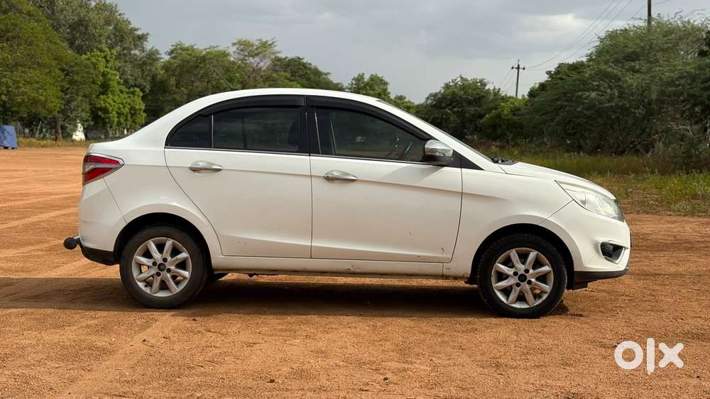 Tata Zest 1.2 Revotron Xt, 2017, Petrol