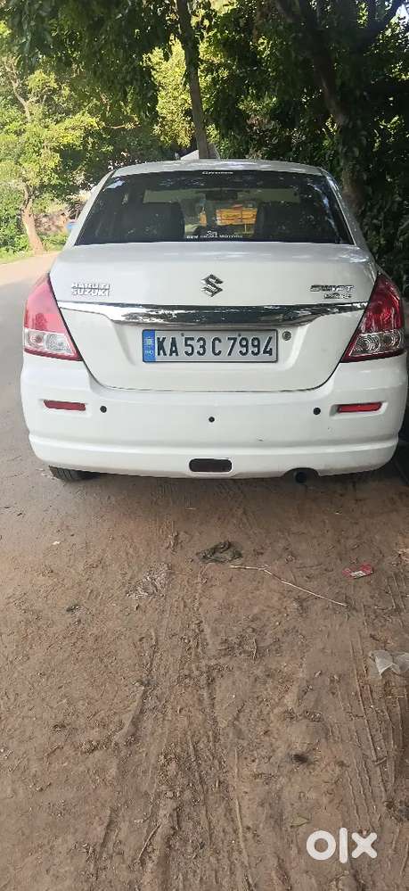 Maruti Suzuki Dzire Tour 2017