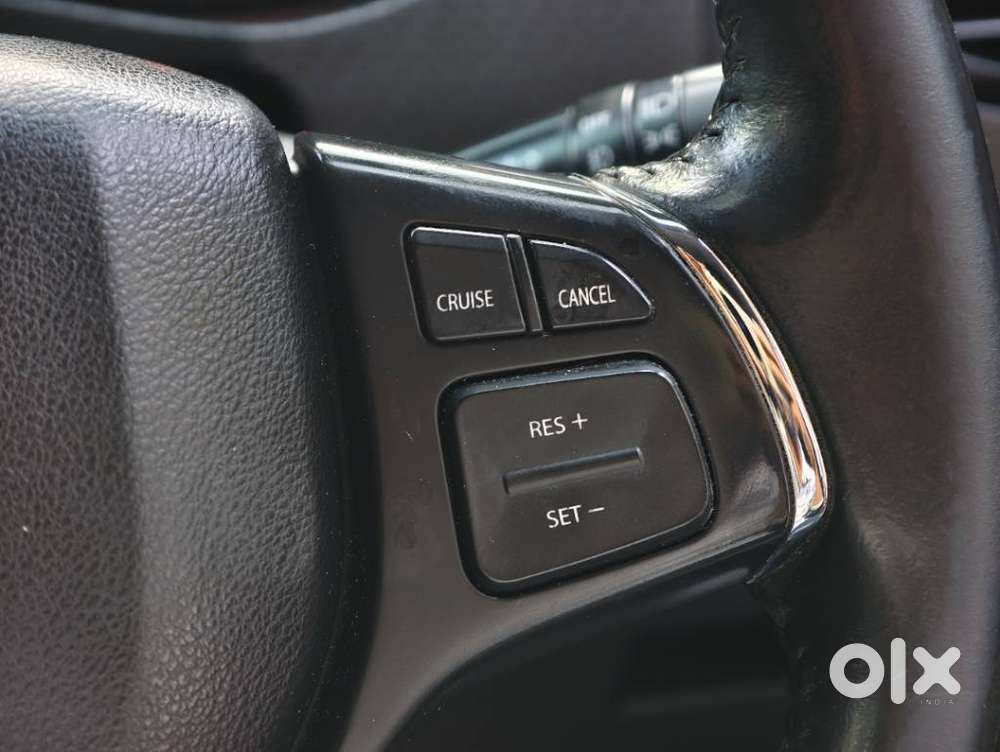 Maruti Suzuki Brezza 1.5 Zxi Smart Hybrid Dual Tone, 2021, Petrol