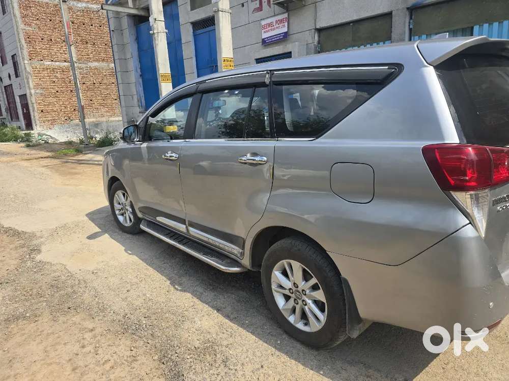 Front Seat With Recliner