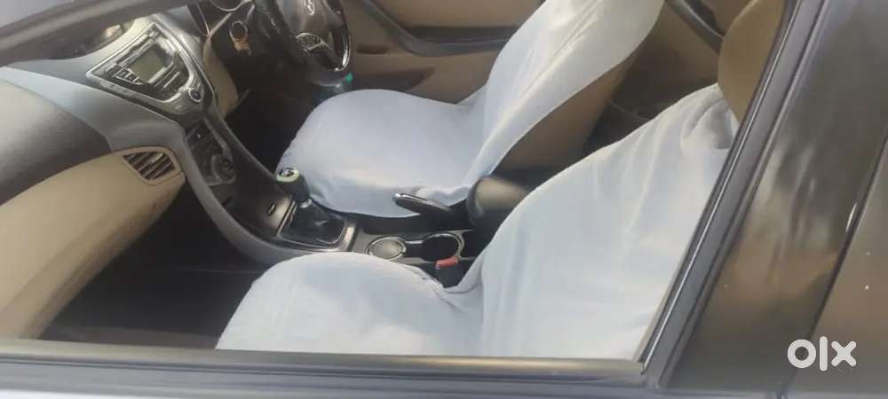 Hyundai New Elantra 2012 Diesel 89000 Km Driven