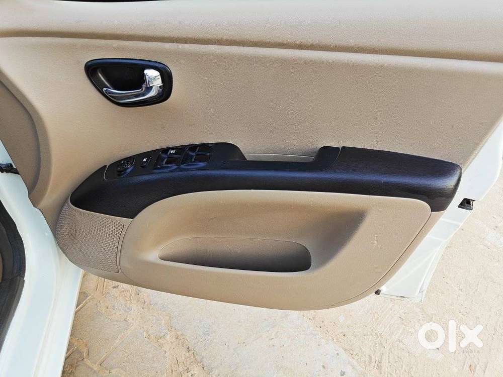 Hyundai I10 Magna, 2012, Cng & Hybrids