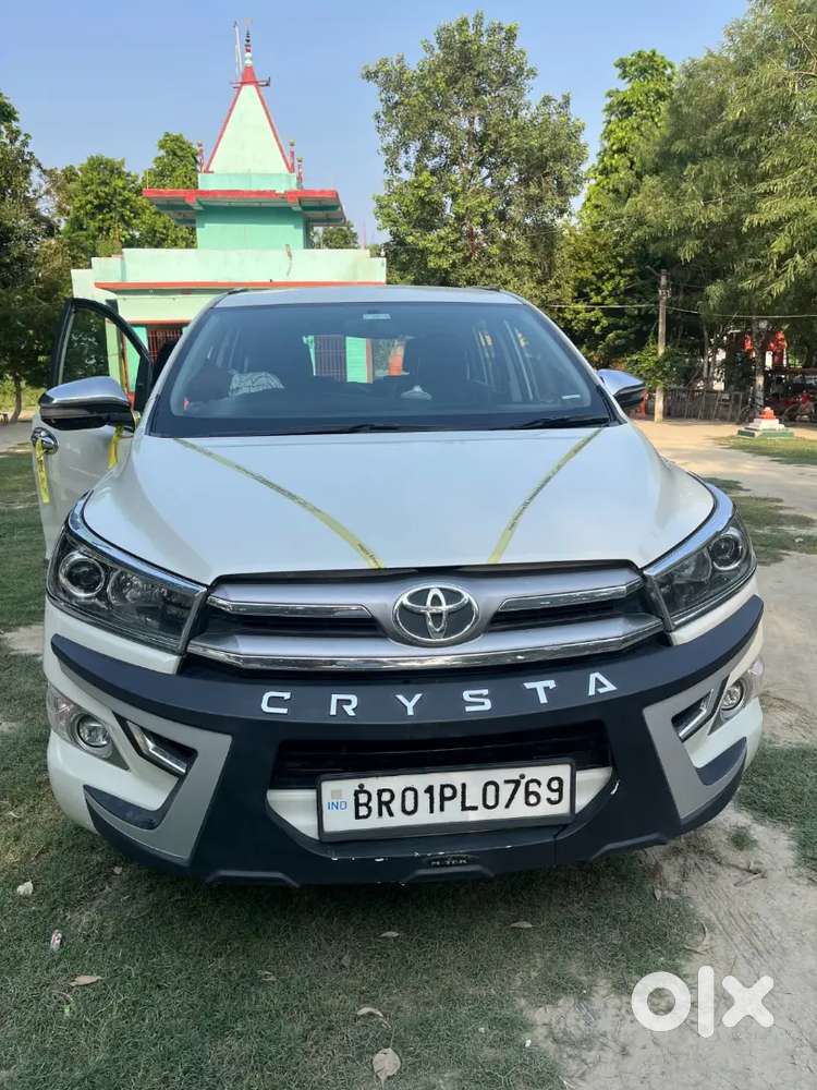 Toyota Innova Crysta 2020 Diesel Well Maintained