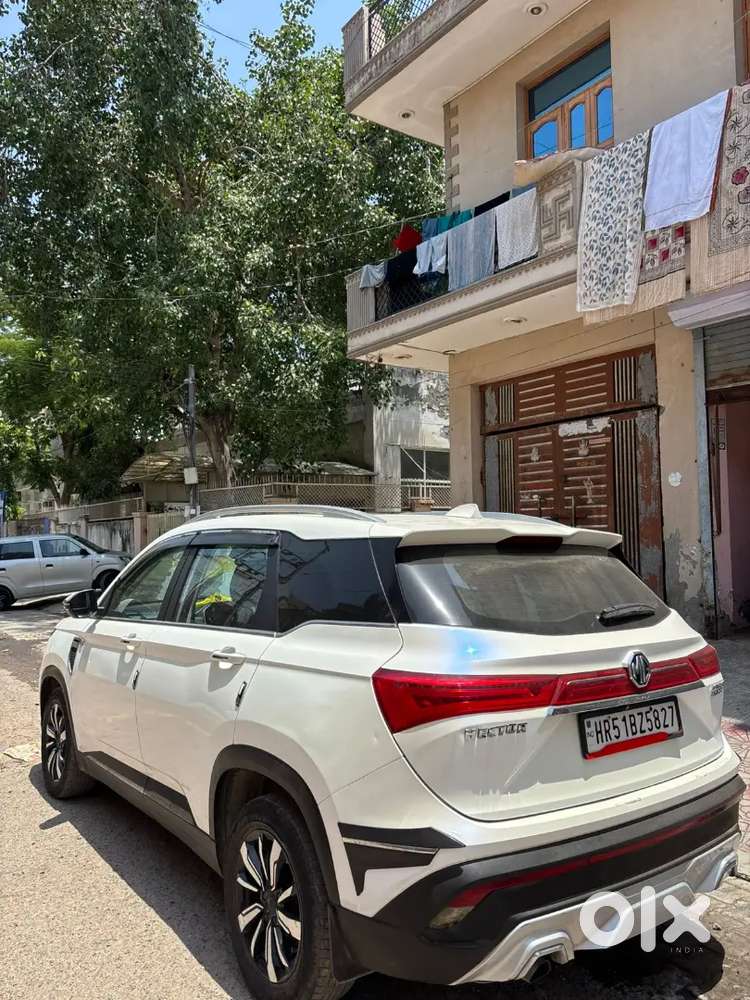 Addition White Wrap On Car