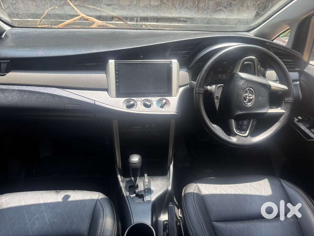 Toyota Innova Crysta 2.8 Gx At, 2022, Diesel
