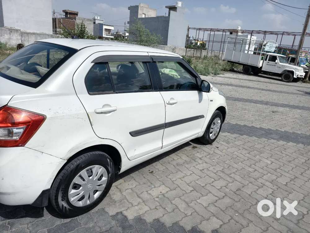 Maruti Suzuki Swift Dzire 2013 Diesel 82000 Km Driven
