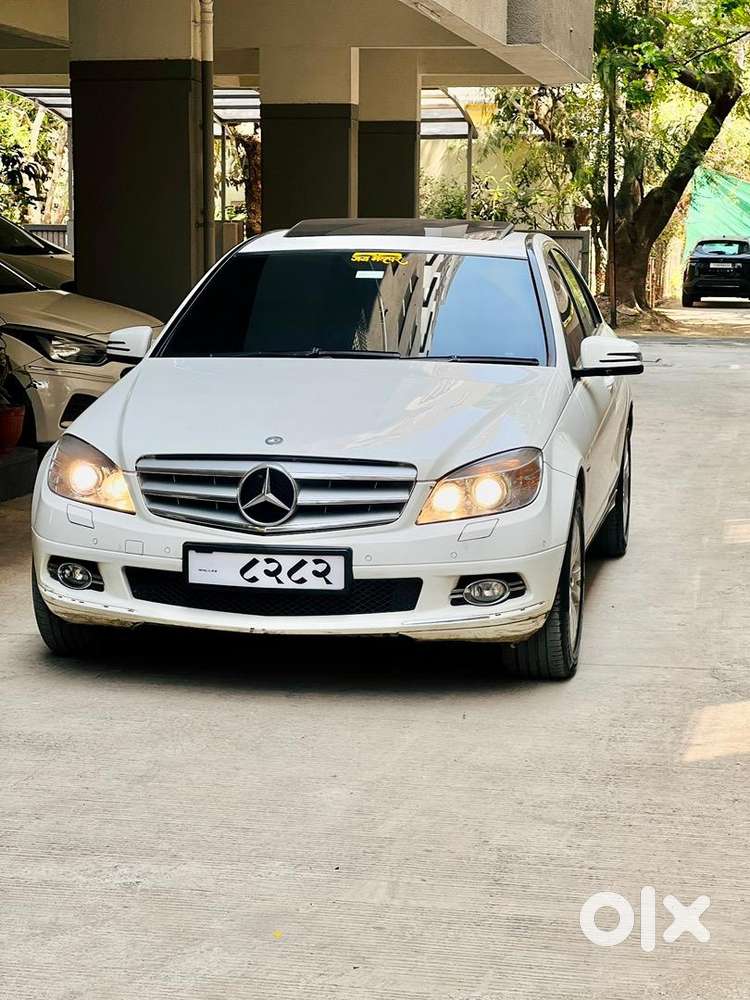 Mercedes-benz C-class 2011 Petrol 70000 Km Driven