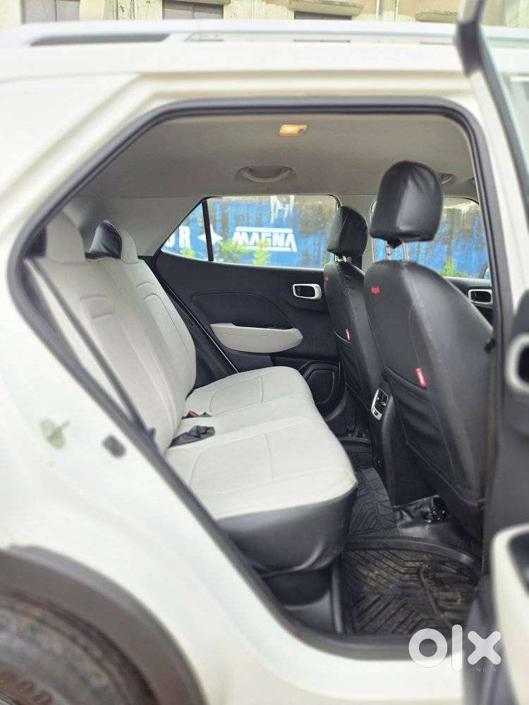Hyundai Venue S 1.2 Petrol, 2023, Petrol
