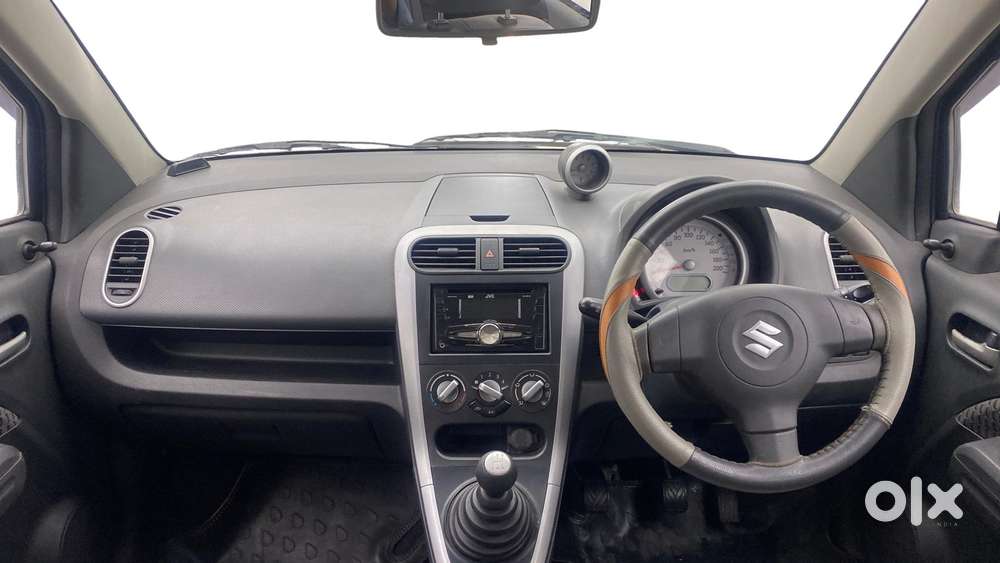 Maruti Suzuki Ritz Vxi, 2014, Petrol