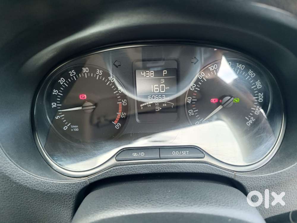 Skoda Rapid 1.5 Tdi Style/1.5 At Style, 2017, Diesel