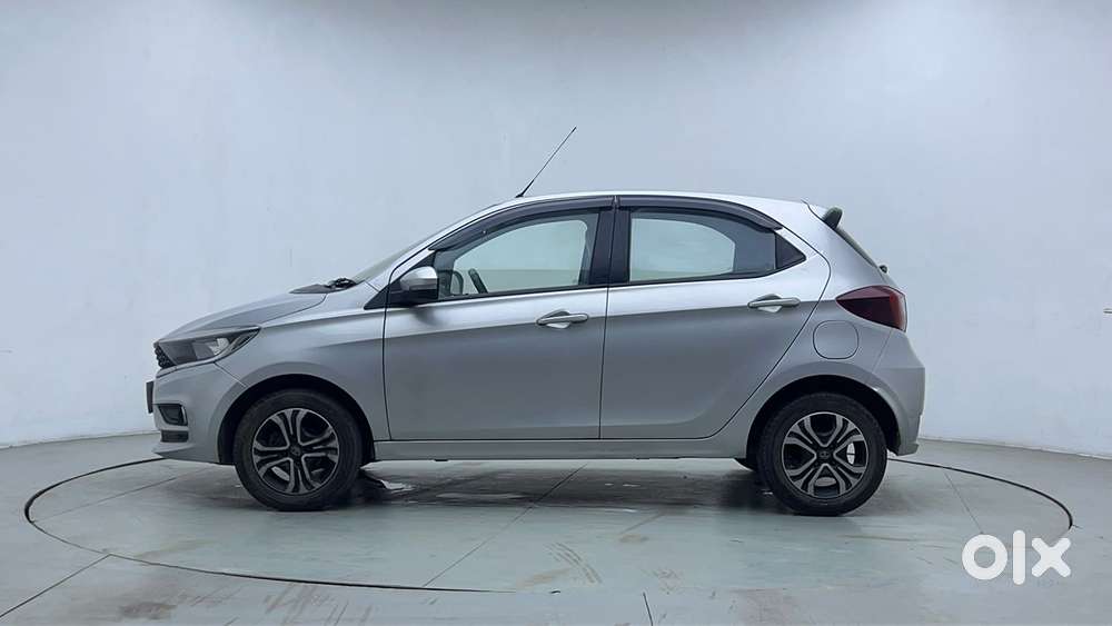 Tata Tiago Xza, 2020, Petrol