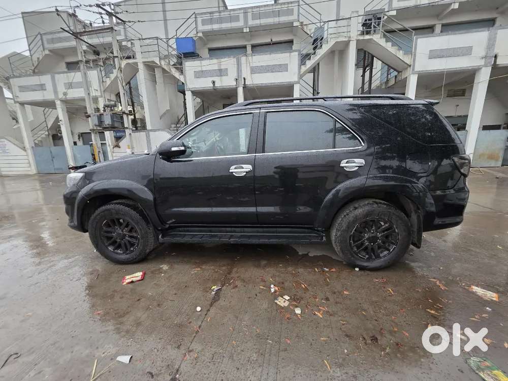 Toyota Fortuner Diesel 2014