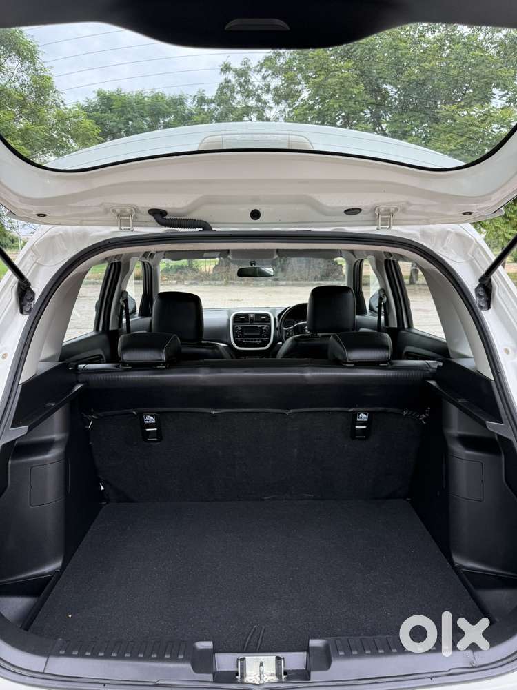 Maruti Suzuki Vitara Brezza 1.5 Vxi, 2021, Petrol