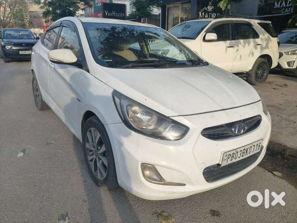 Hyundai Verna, 2014, Diesel