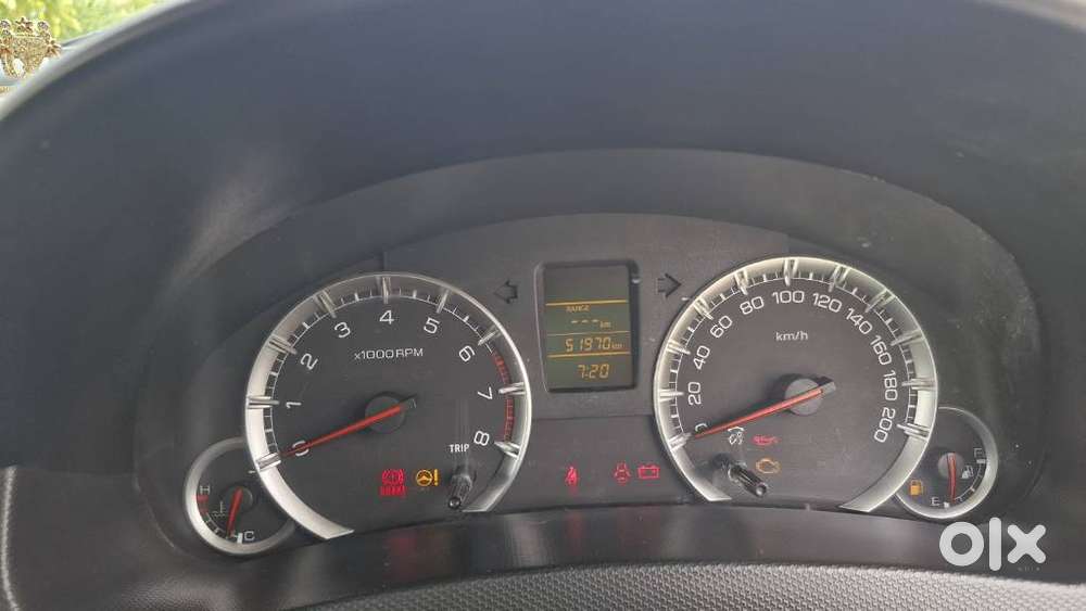 Maruti Suzuki Swift Vxi 1.2 Abs Bs-iv, 2014, Petrol