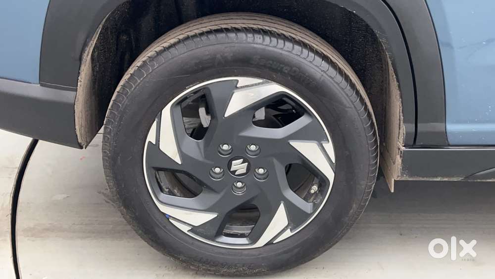 Maruti Suzuki Grand Vitara 1.5 Alpha Smart Hybrid At, 2025, Petrol
