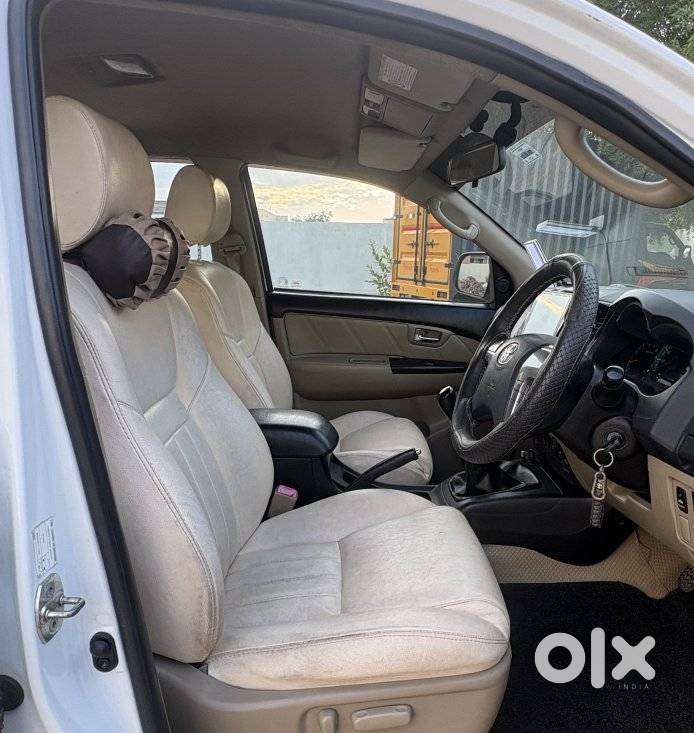Toyota Fortuner 2011-2016 4x2 Manual, 2014, Diesel