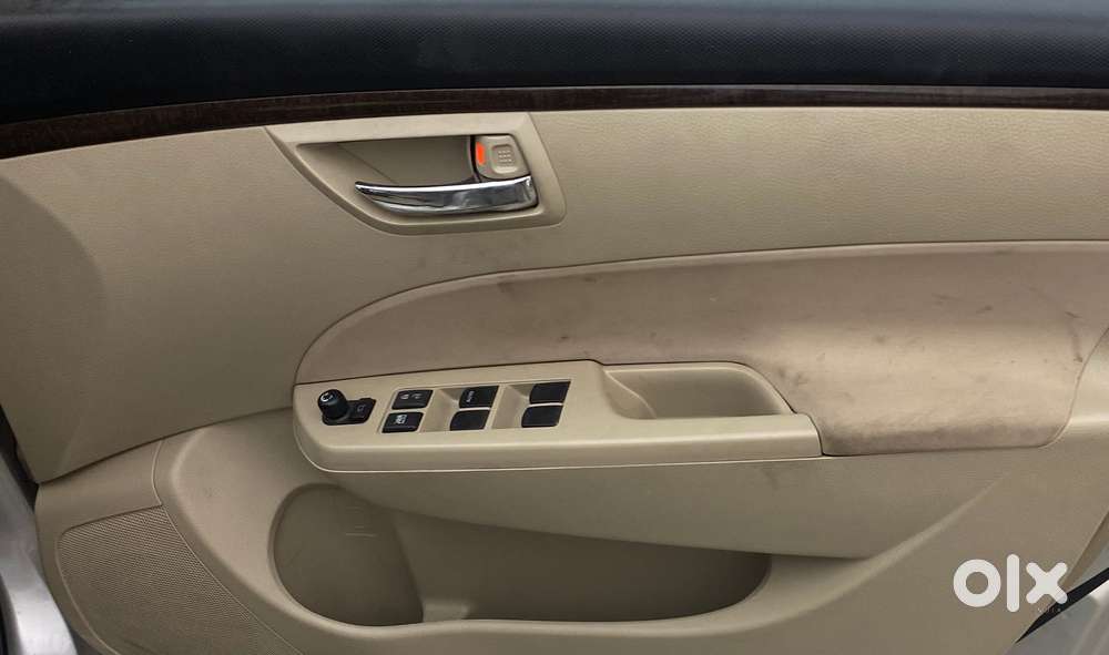 Maruti Suzuki Swift Dzire 1.2 Vxi Bsiv, 2016, Petrol