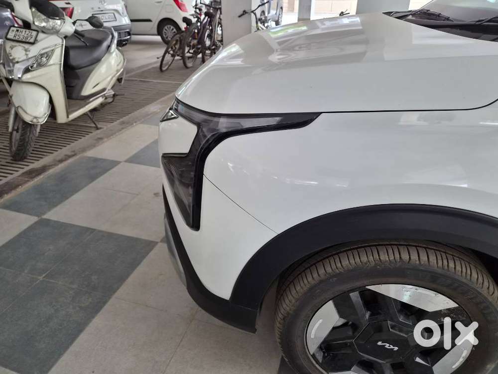 Kia Clavis Ev Top Model